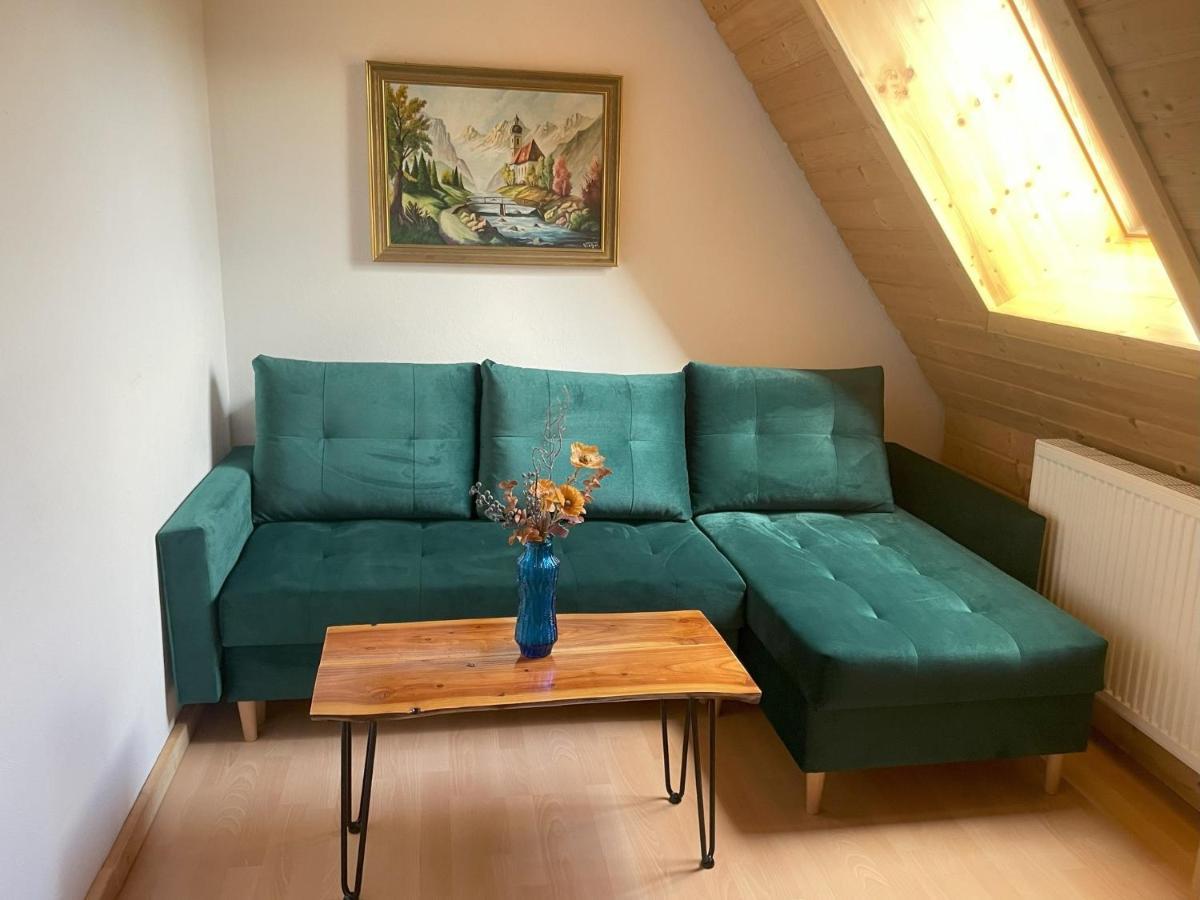 Haus Tannenzaepfle Apartman Waldachtal Kültér fotó