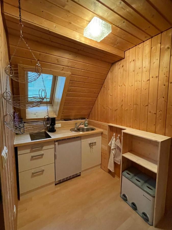Haus Tannenzaepfle Apartman Waldachtal Kültér fotó